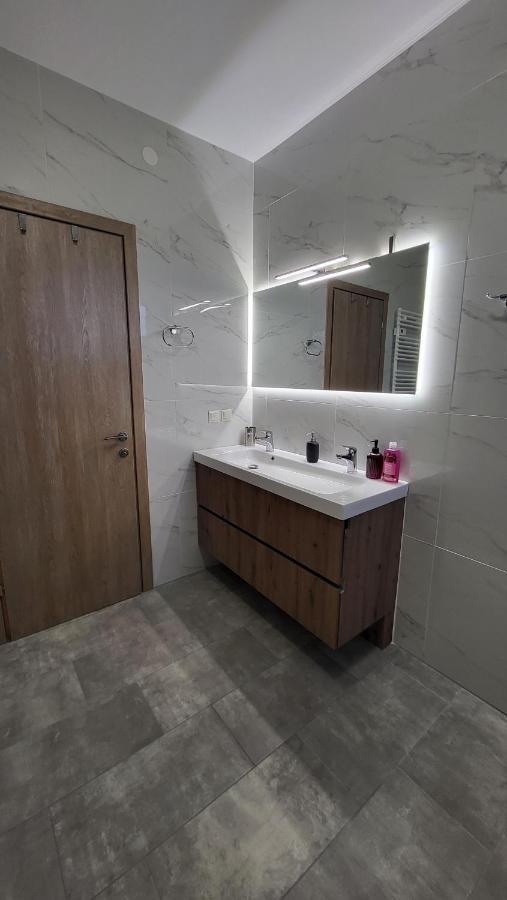 Countryside Apartments First Floor Trikala  Bagian luar foto