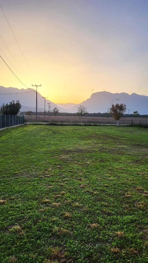 Countryside Apartments First Floor Trikala  Bagian luar foto
